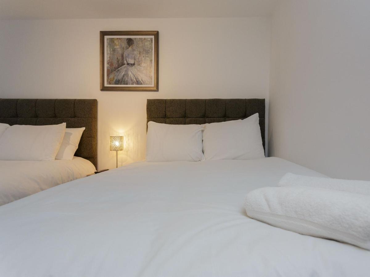 Live In Leeds Greenhill Bungalows Экстерьер фото