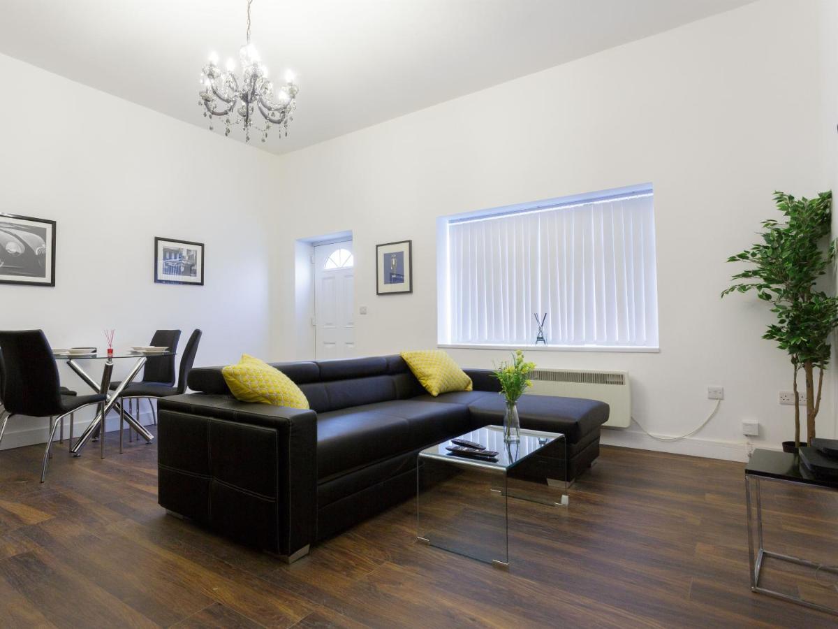 Live In Leeds Greenhill Bungalows Экстерьер фото